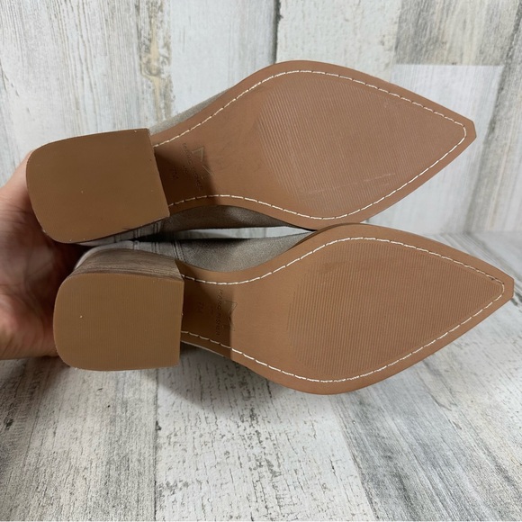 NEW Marc Fisher LTD Oshay Chelsea Suede Pointed Ankle Bootie Taupe Gray #1296 - Picture 9 of 13